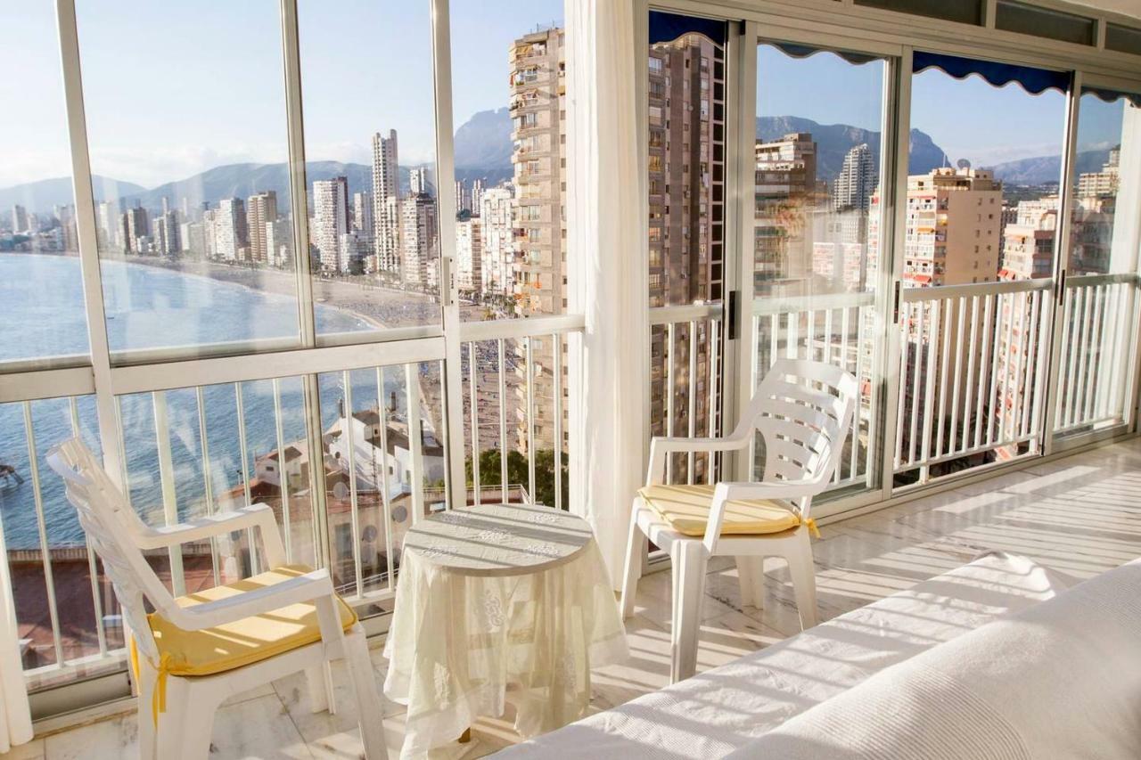 Apartamentos Halcon Benidorm Kültér fotó